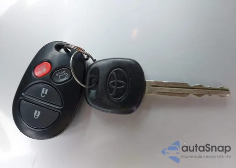 2013 Toyota Highlander Base Plus V6 z USA, uszkodzony, nr VIN 5TDBK3EH5DS246628